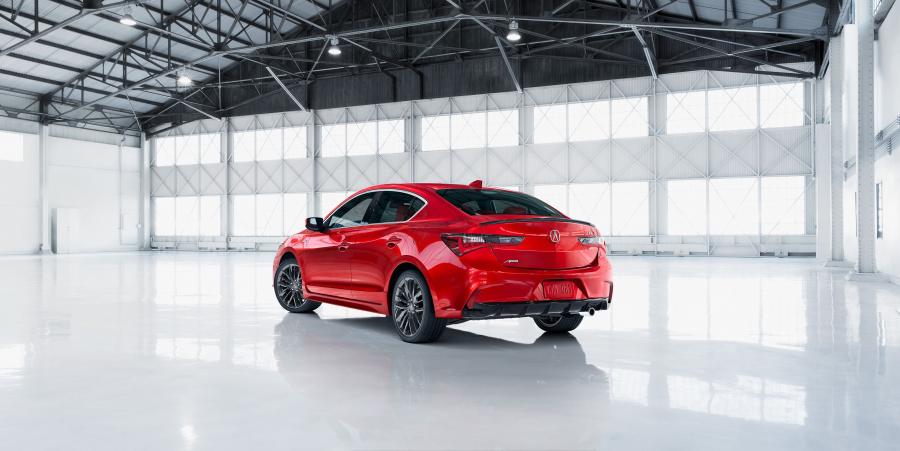  Acura ILX A-Spec 2018 года  (фото 10 из 52)